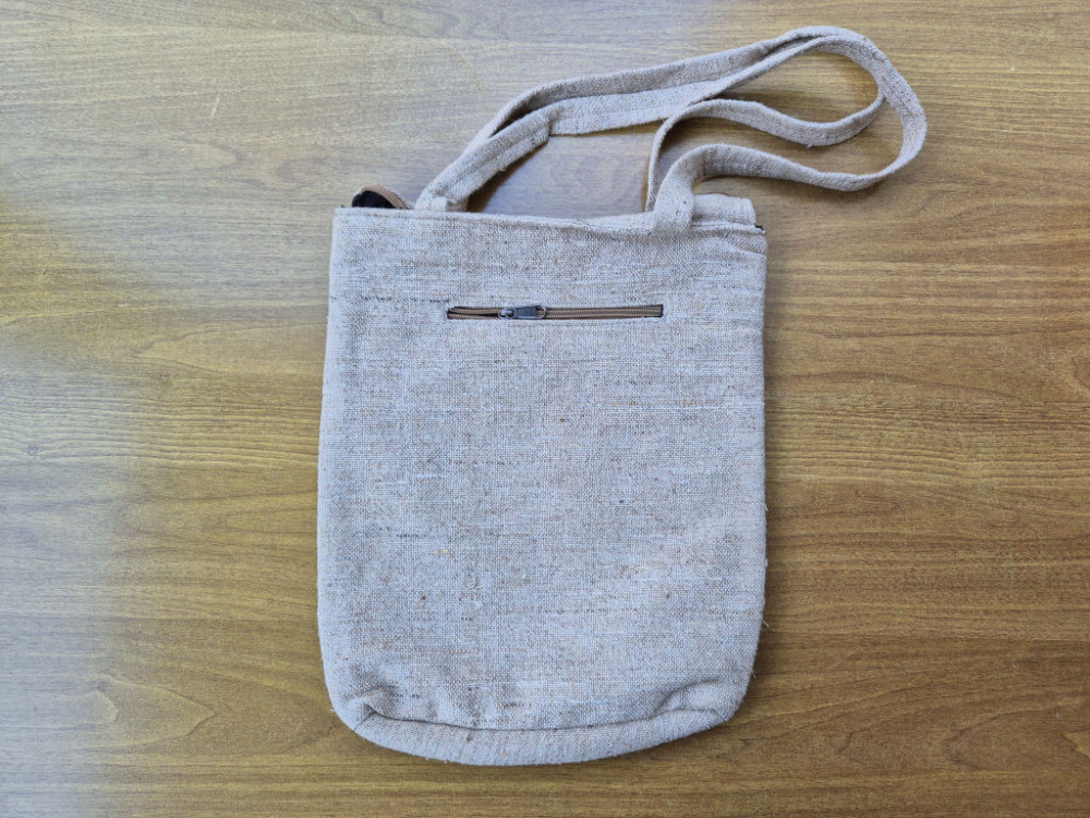 Praktisches Fach auf der Rückseite